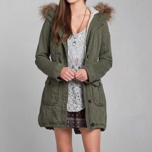 Abercrombie & Fitch Khaki Utility Jacket with Faux Fur